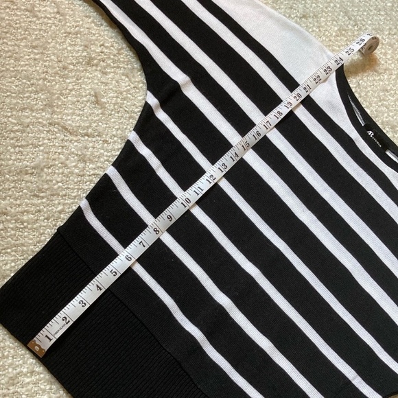 💘NWOT AB STUDIO WOMENS SIZE SMALL BLACK & WHITE STRIPED DOLMAN SWEATER - Picture 6 of 14